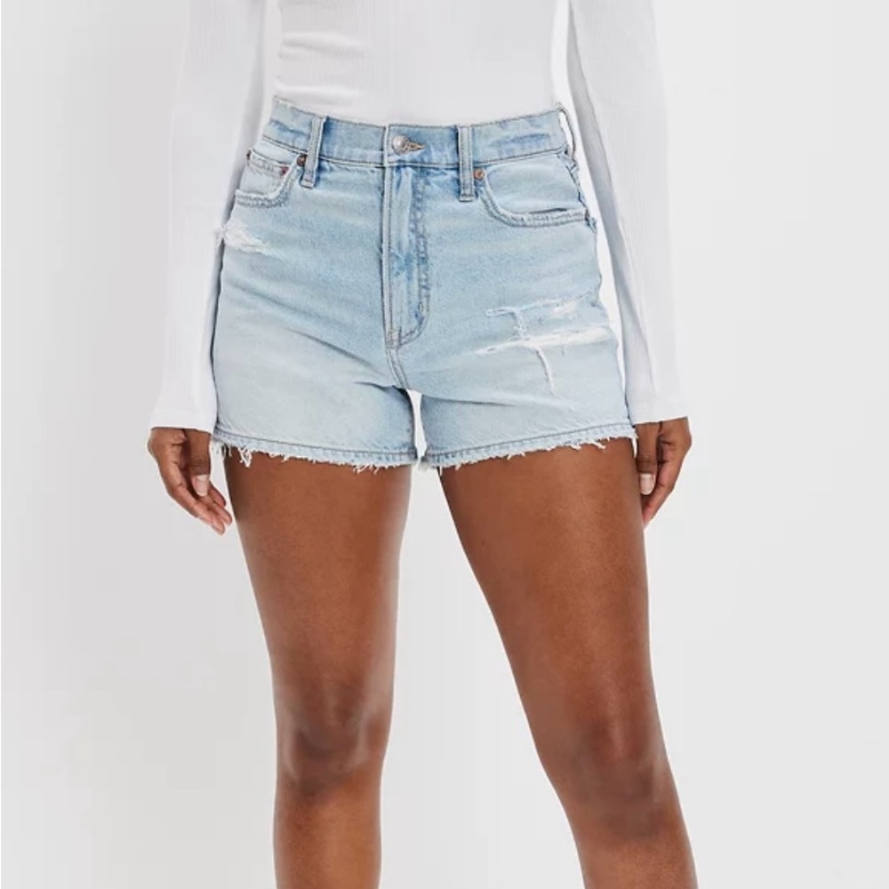 American Eagle Strigid High 90s Boyfriend Shorts